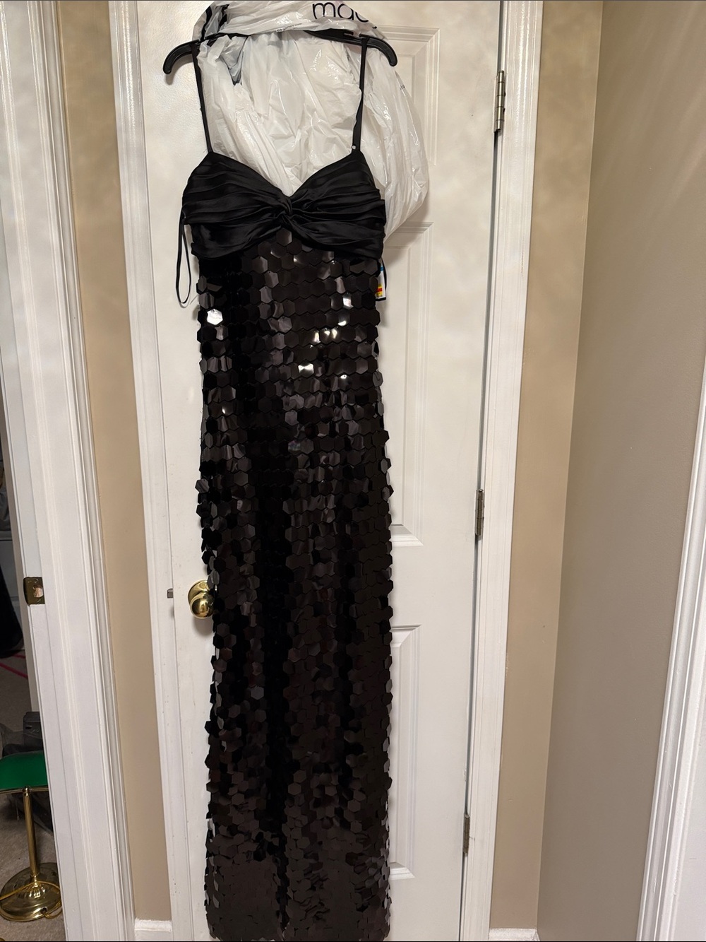 Seni& Cade Black Sequin Maxi Dress with Spaghetti Straps